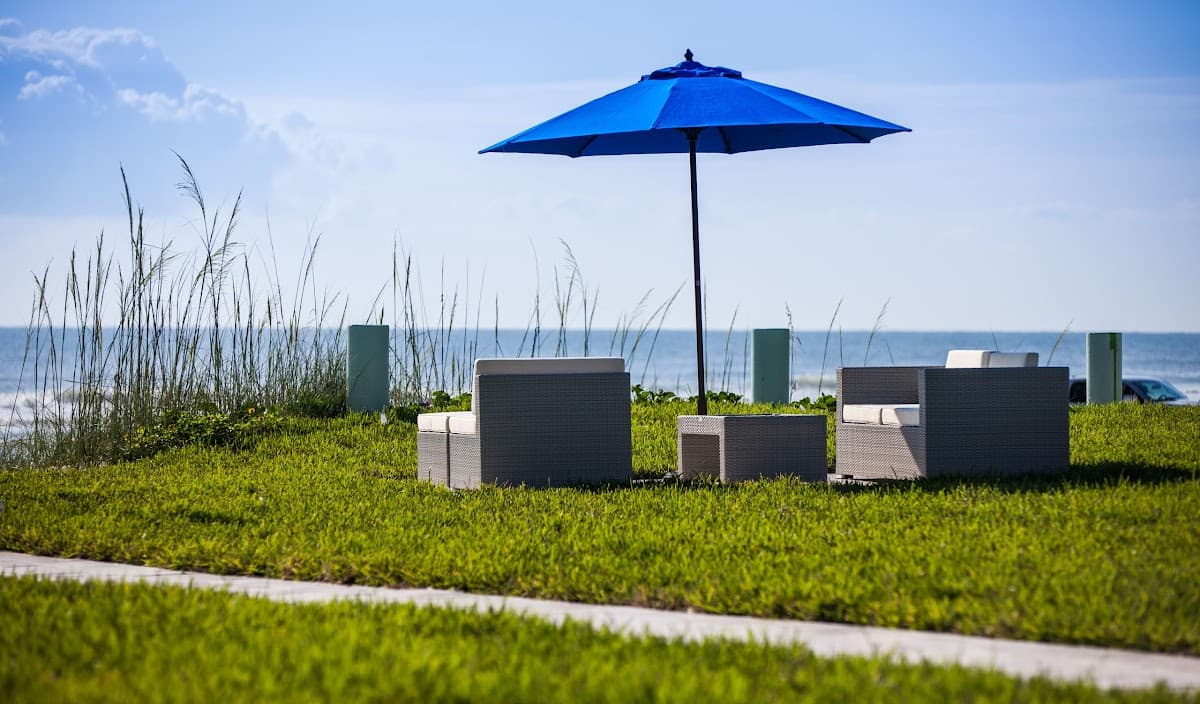 The Salty Mermaid Oceanfront Hotel