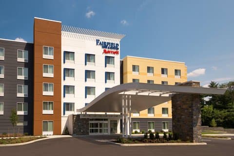 Fairfield by Marriott Inn & Suites Lancaster East at The Outlets