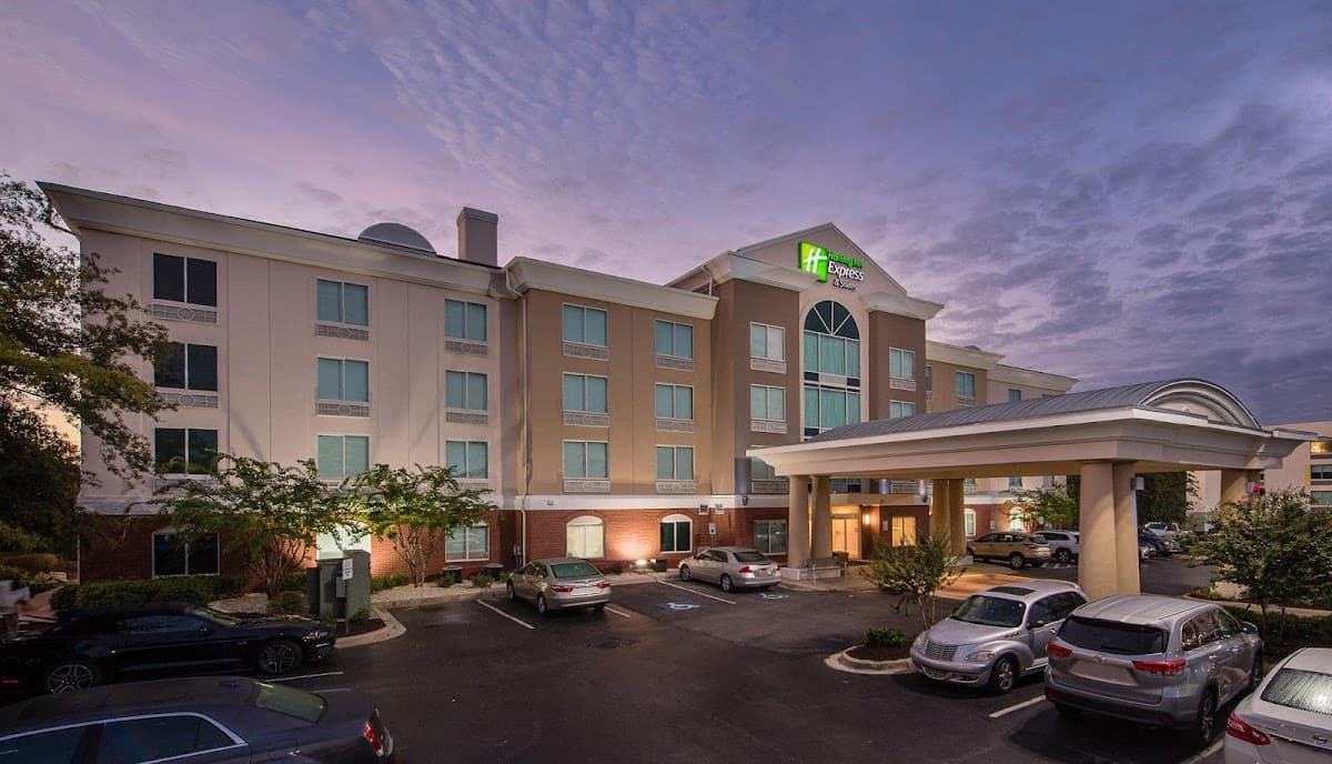 Holiday Inn Express & Suites Columbia-I-26 @ Harbison Blvd by IHG