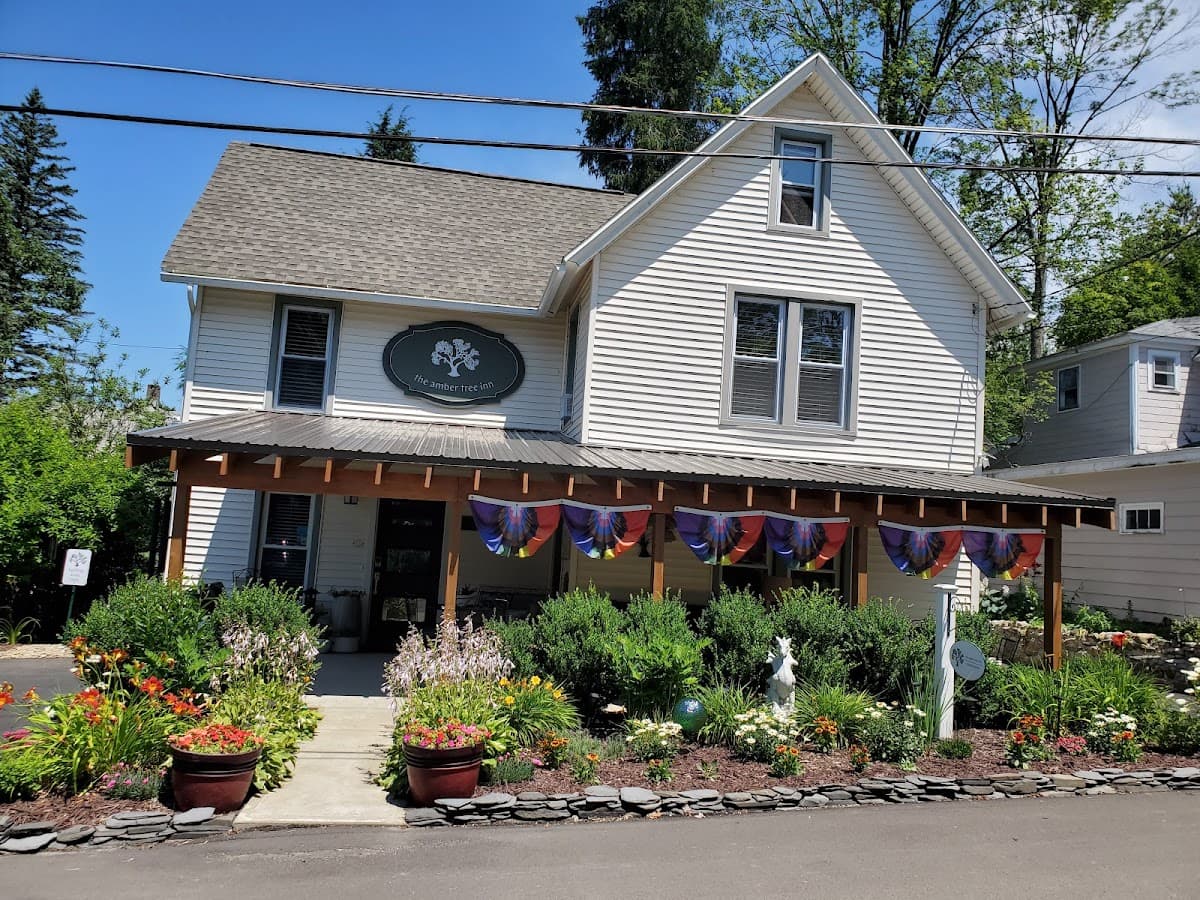 The Amber Tree Inn