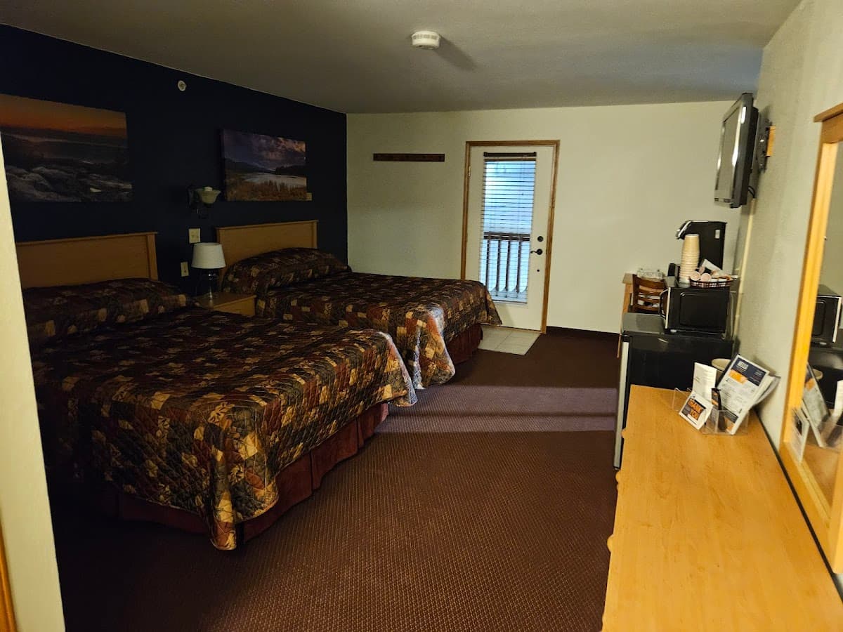 Timberline Mountain Hotel