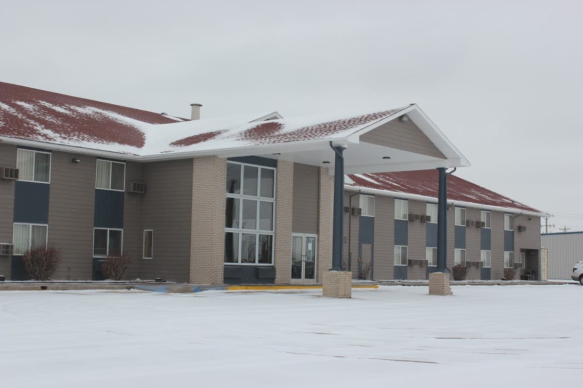 Alliance Hotel & Suites, a Howard Johnson by Wyndham