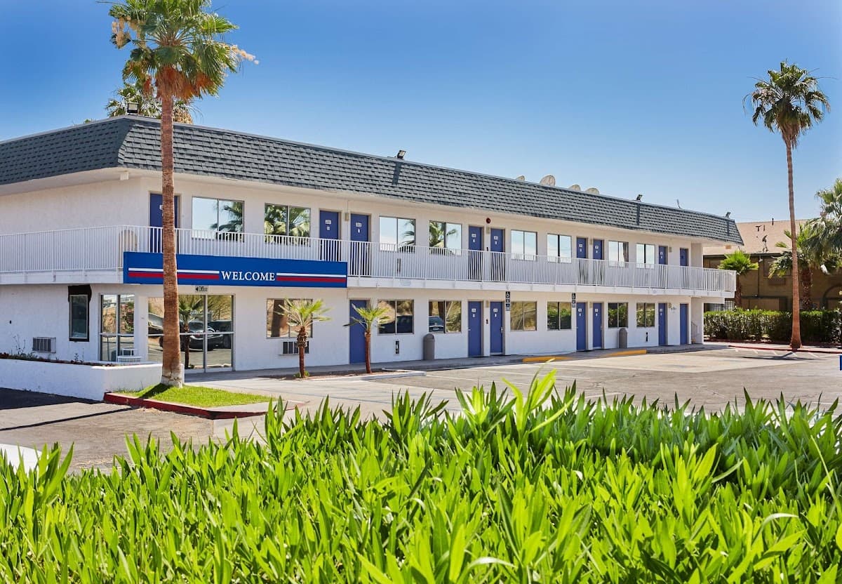 Motel 6 Blythe, CA