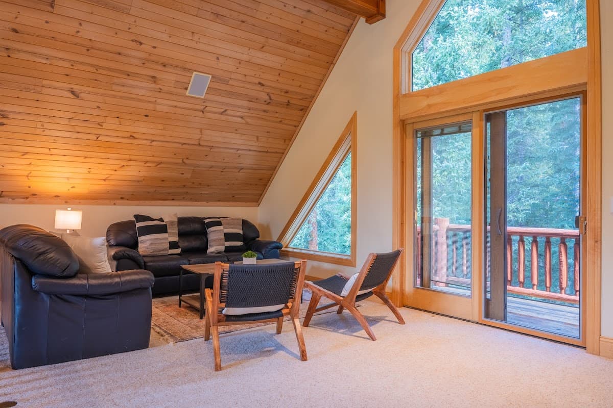 Watersong Chalet