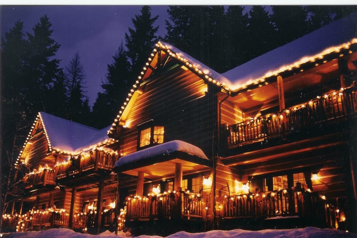 Hidden Moose Lodge