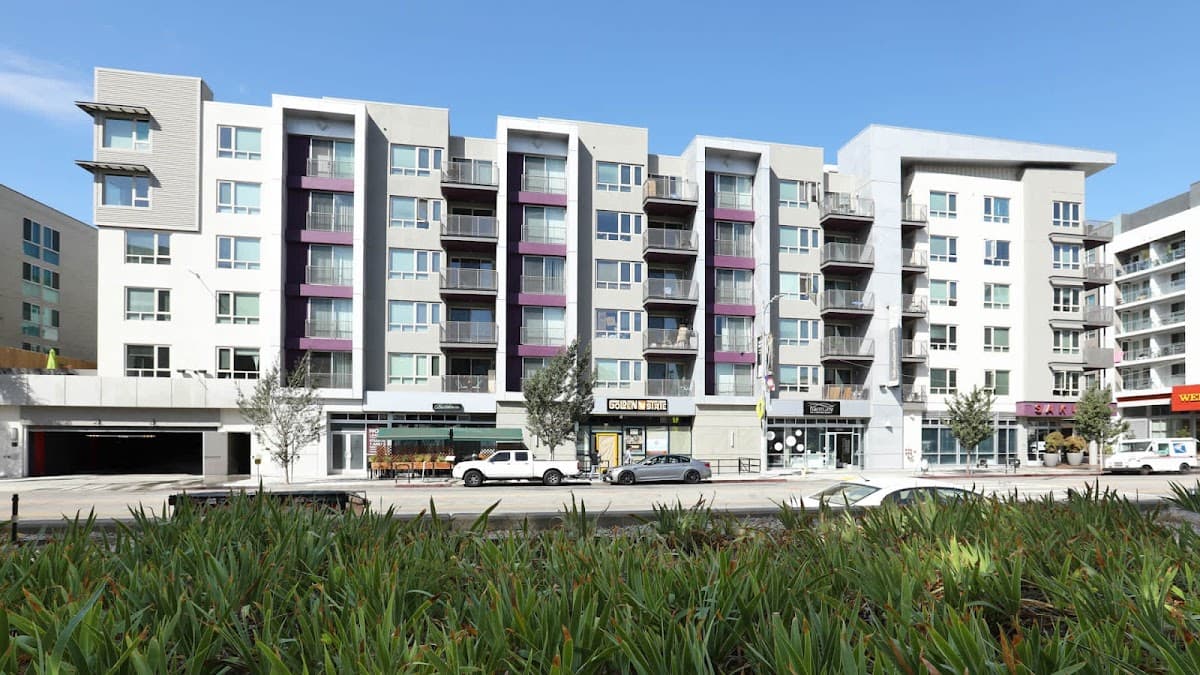 Sakura Crossing Apartments