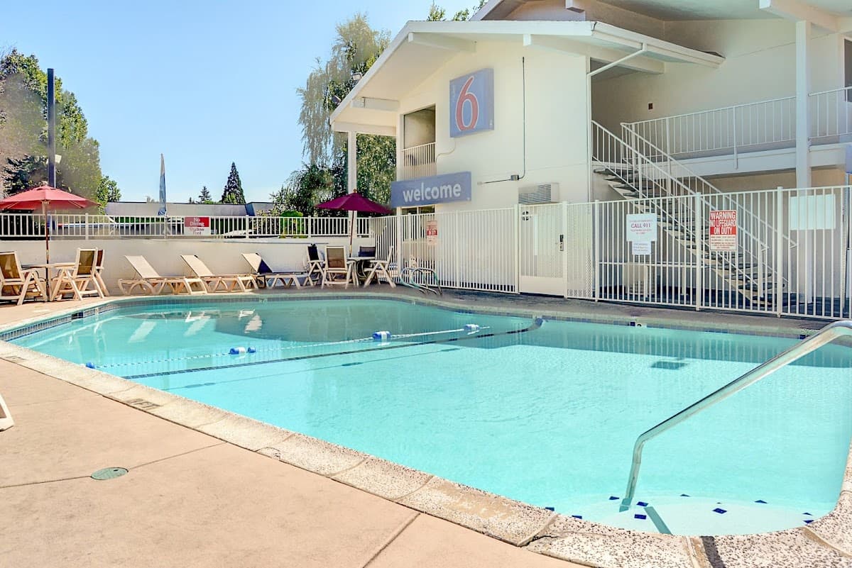 Motel 6 Portland, OR - Central