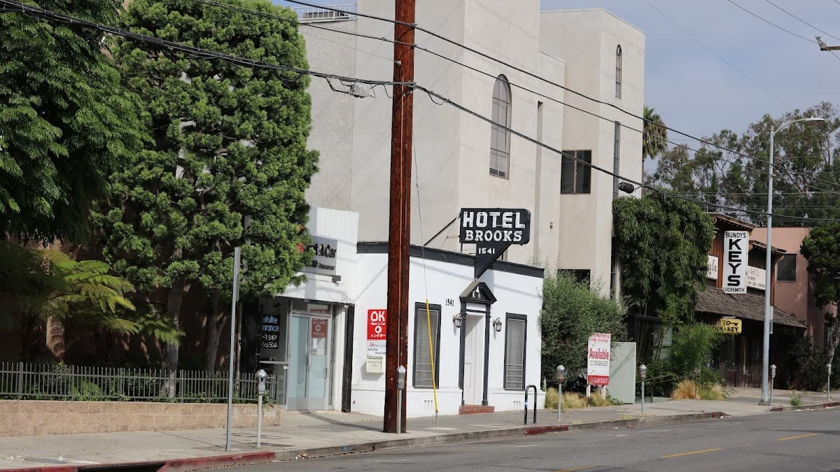 Brooks Hotel