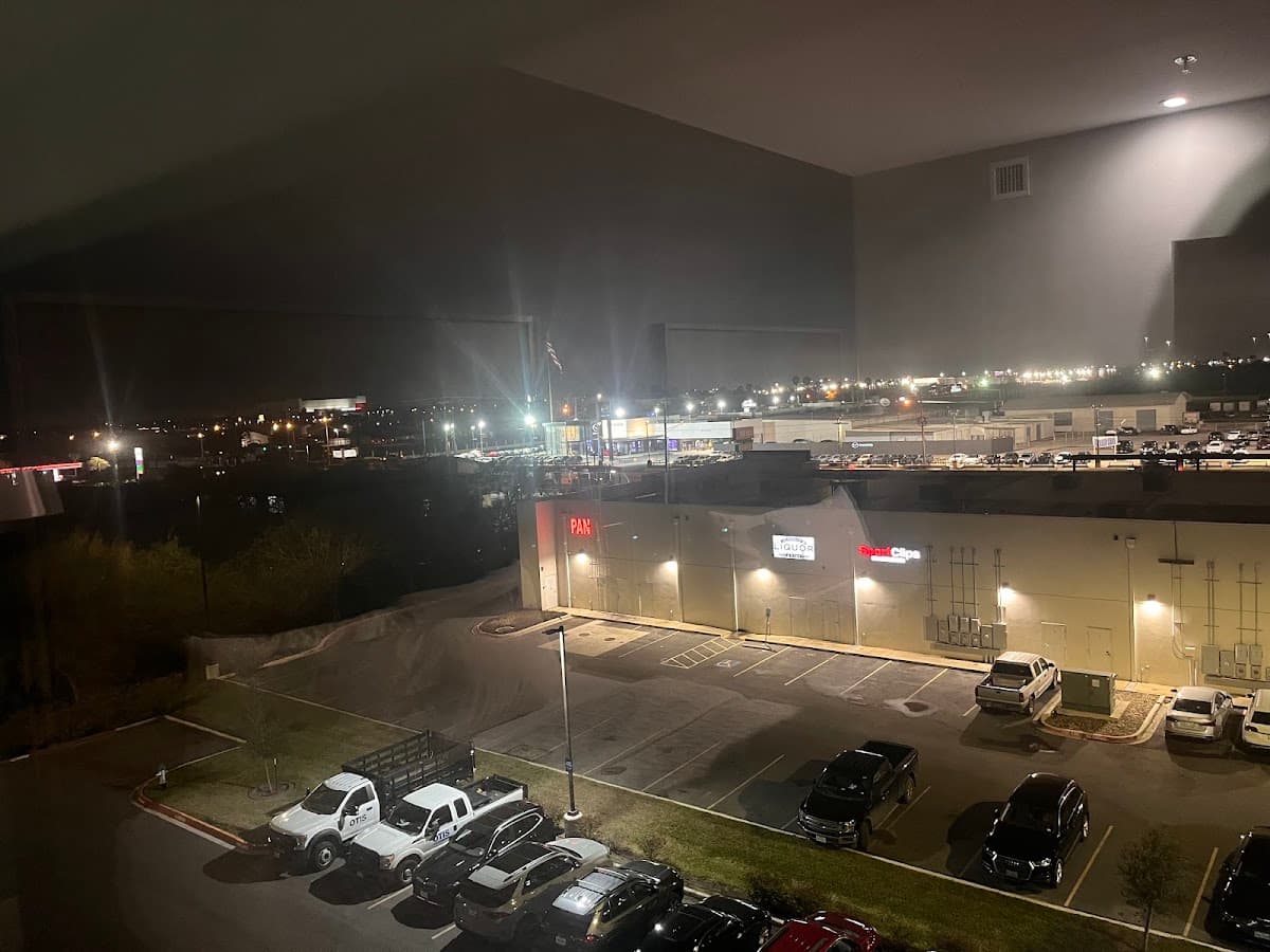 Tru by Hilton Edinburg