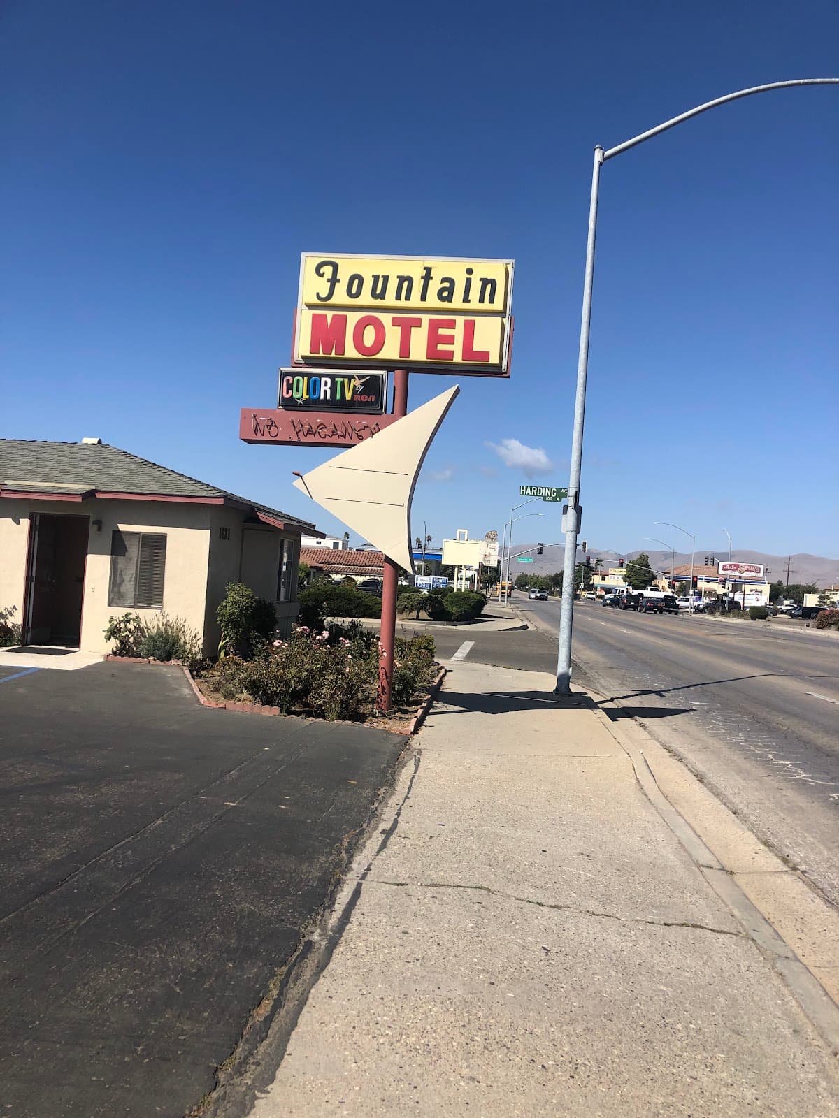 Fountain Motel