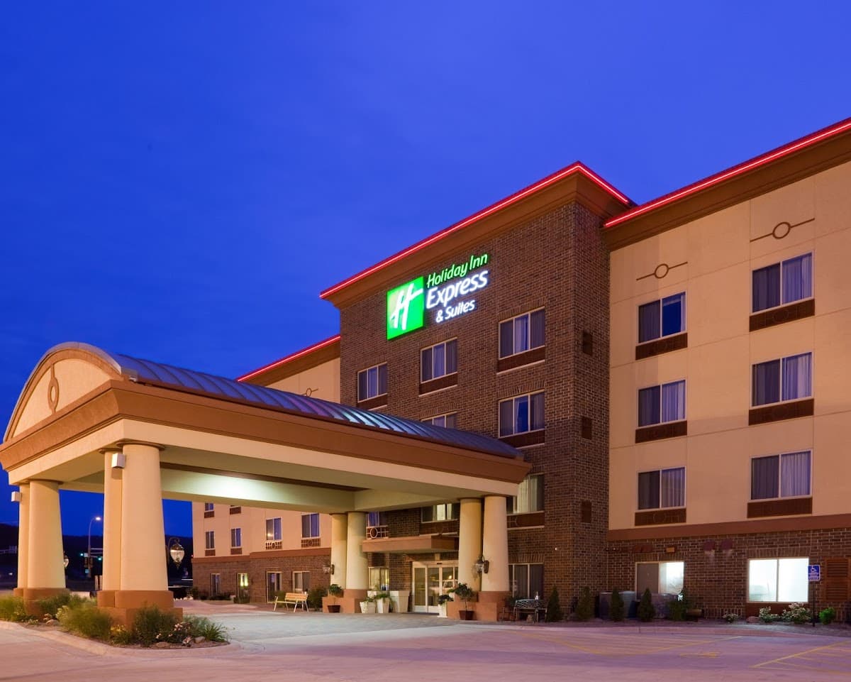 Holiday Inn Express & Suites Winona by IHG