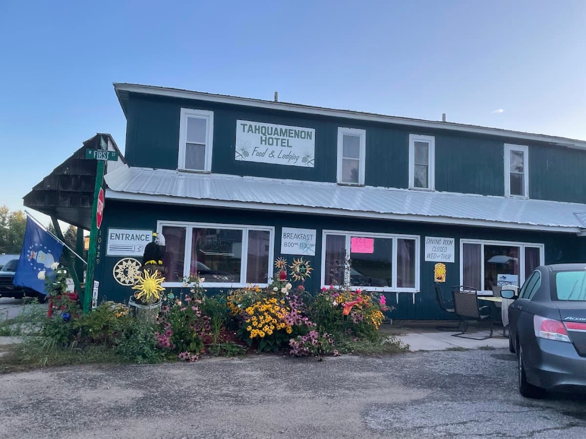 Tahquamenon Bed and Breakfast