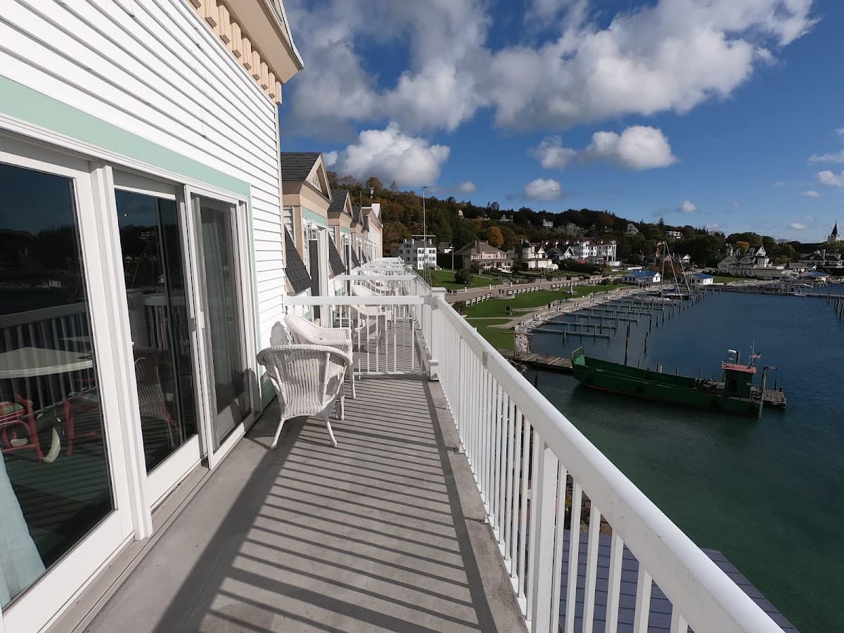 Chippewa Hotel Waterfront