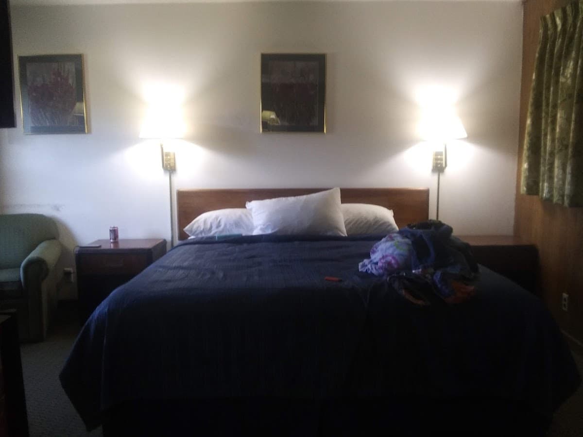 Woodridge Motel
