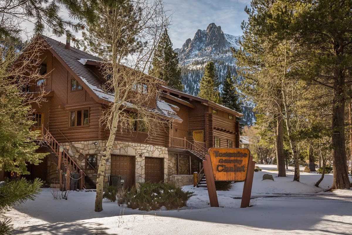 Yosemite Gateway Chalet