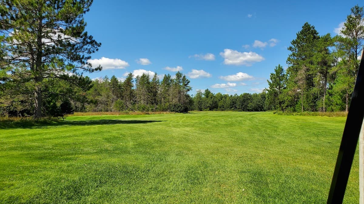 FOREST POINT RESORT & GOLF COURSE