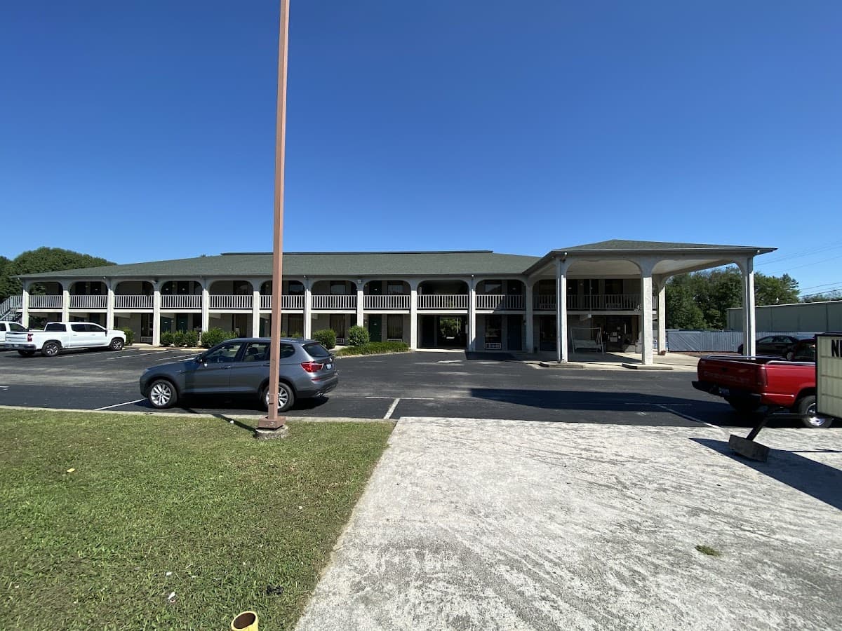 Riverfront Lodge Burkesville