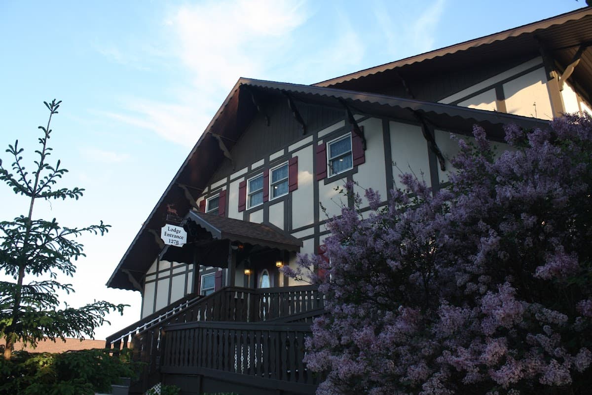 Highland Lodge
