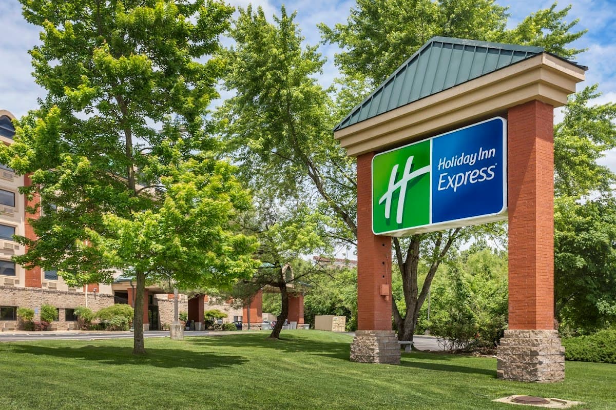 Holiday Inn Express Branson-Green Mountain Drive by IHG