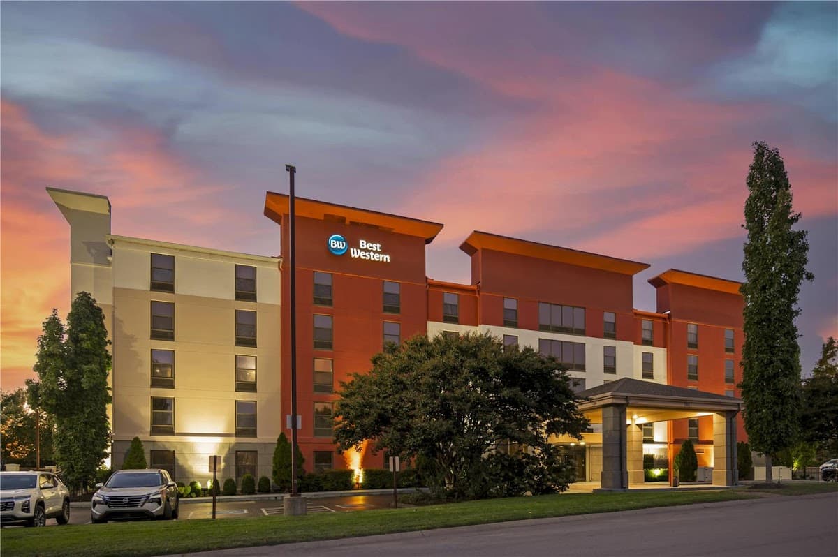 Best Western Suites Near Opryland