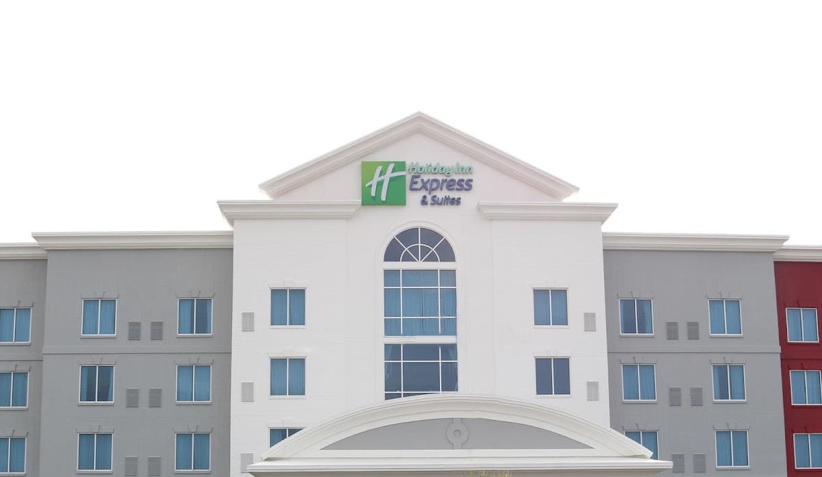 Holiday Inn Express & Suites Columbia-Fort Jackson by IHG
