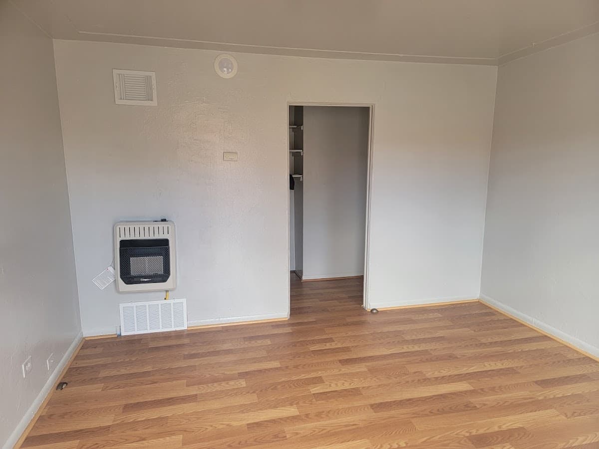 Timberline Apartments