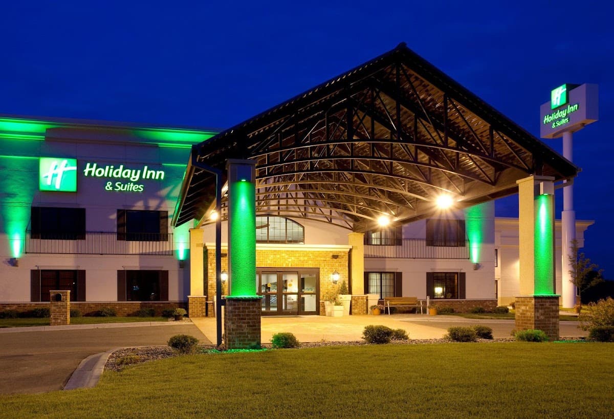 Holiday Inn & Suites Minneapolis - Lakeville by IHG
