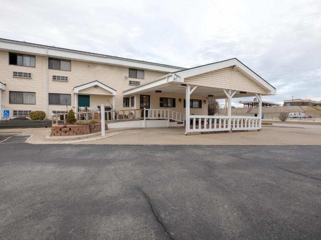 American Inn Ozark