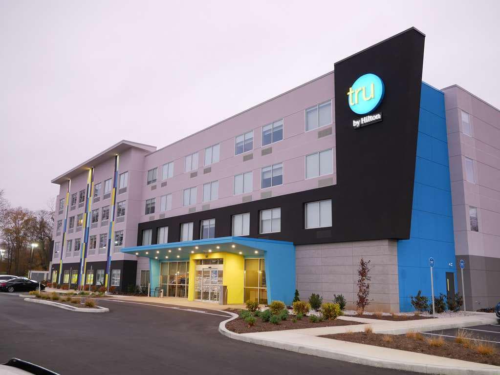 Tru by Hilton Chambersburg