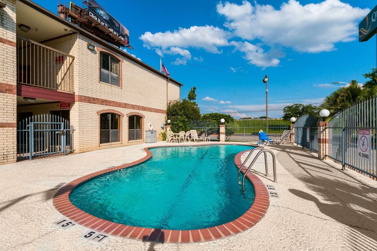 Quality Inn University near Downtown