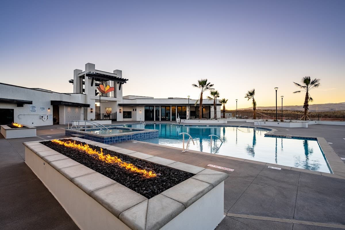 Rock n’ Relax at Desert Color
