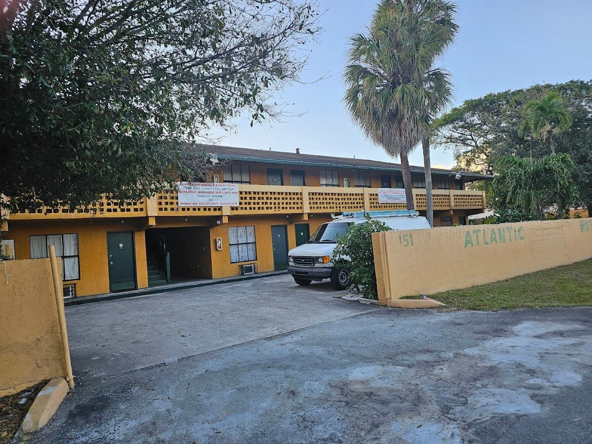 Atlantic Motel