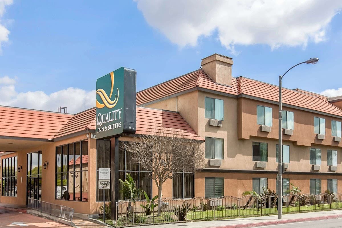 Quality Inn & Suites Bell Gardens-Los Angeles