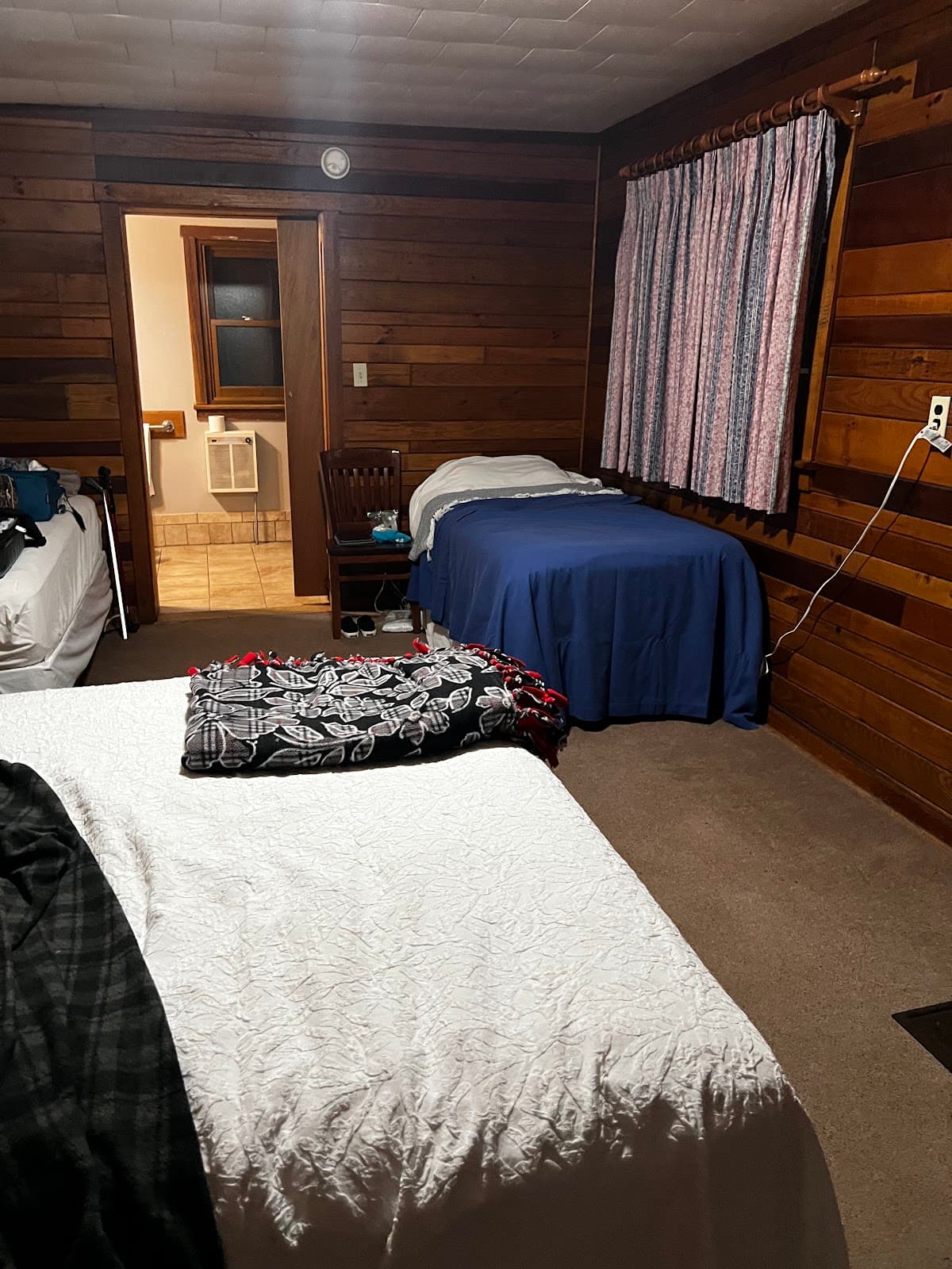 Laurel Lodge at Lake Hope State Park