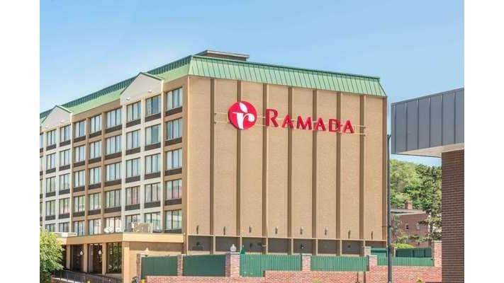 Ramada by Wyndham Cumberland Downtown