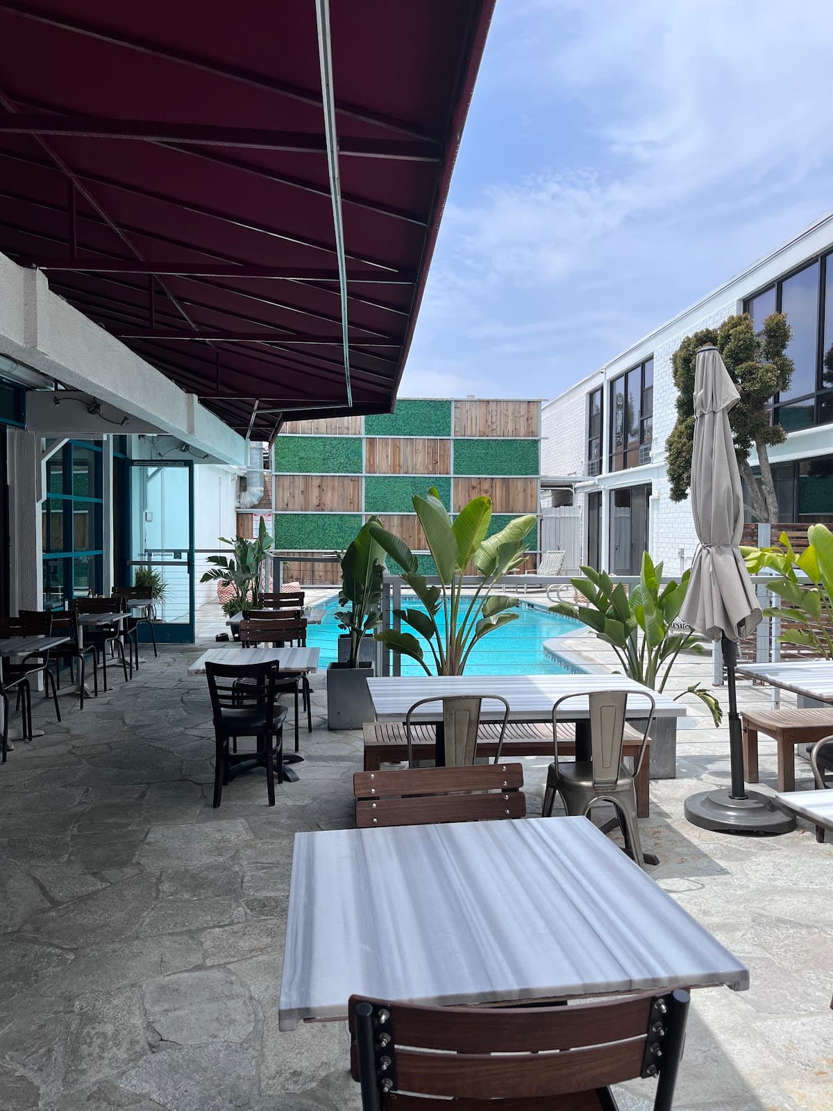 Park Plaza Lodge
