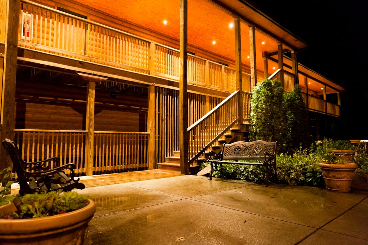 Akorn Inn