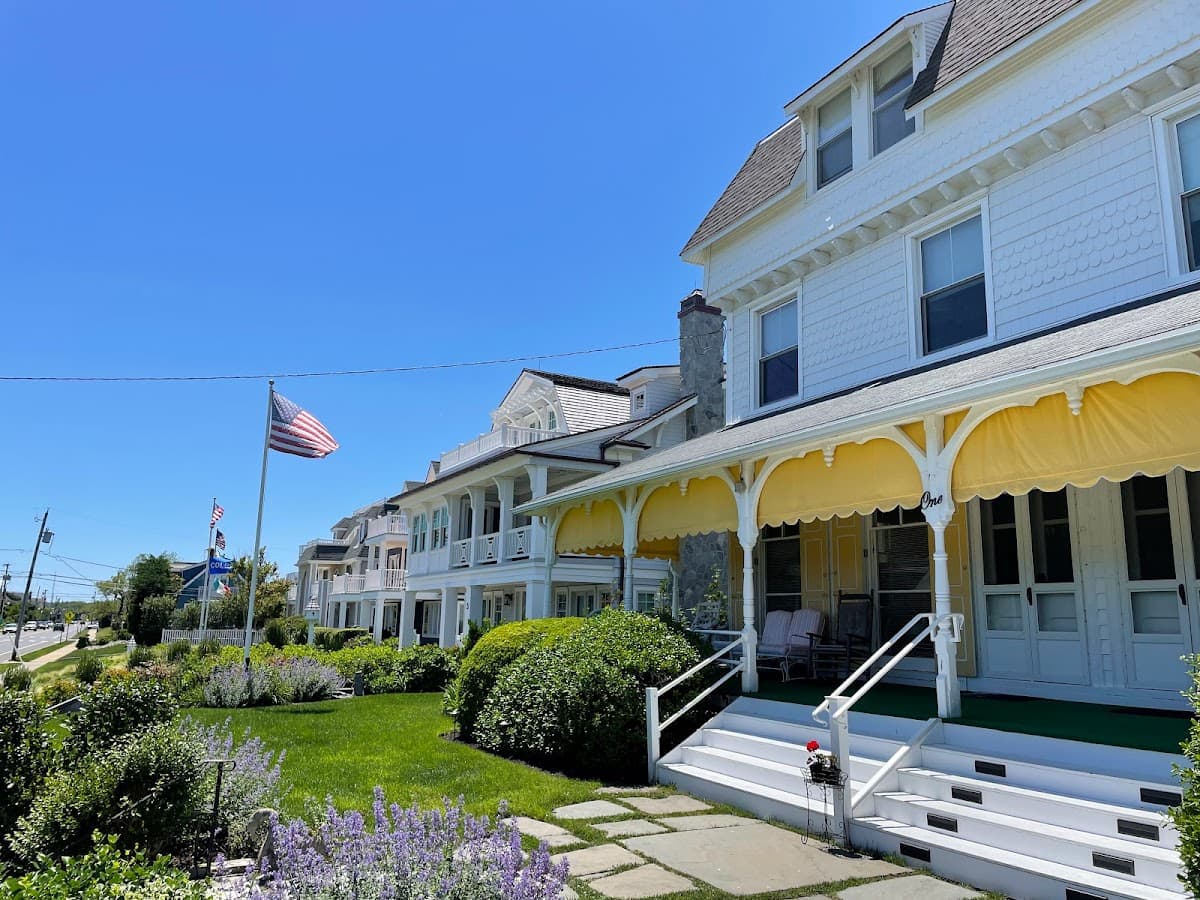 The Ridgewood House