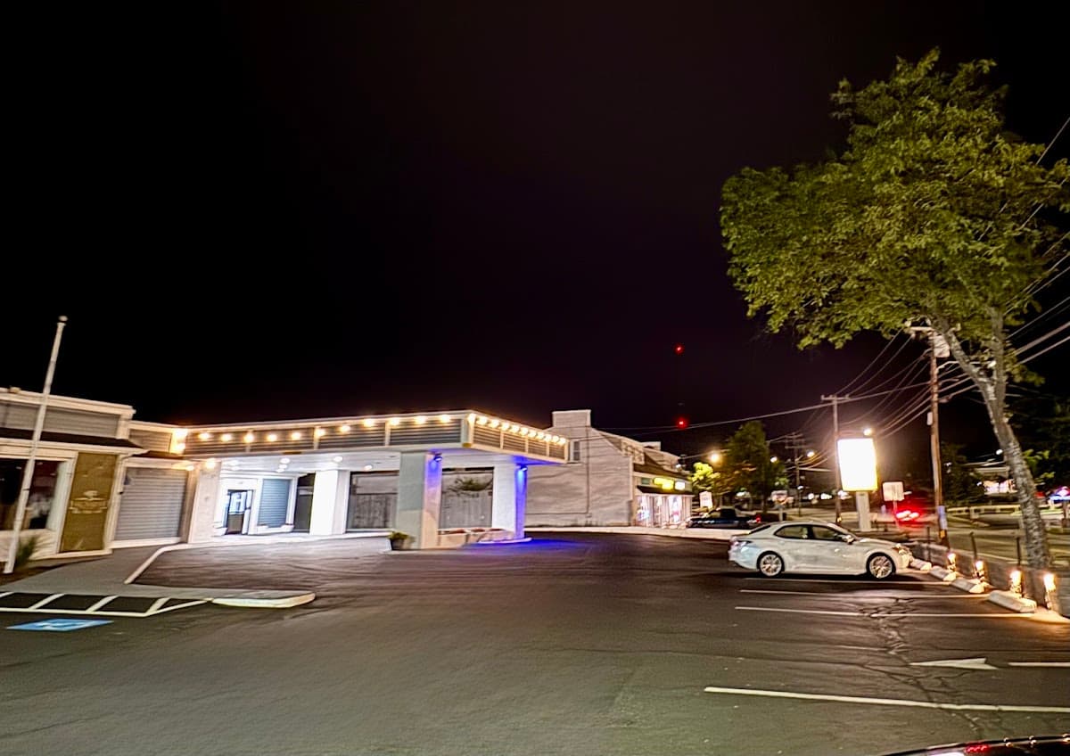 Falmouth Inn