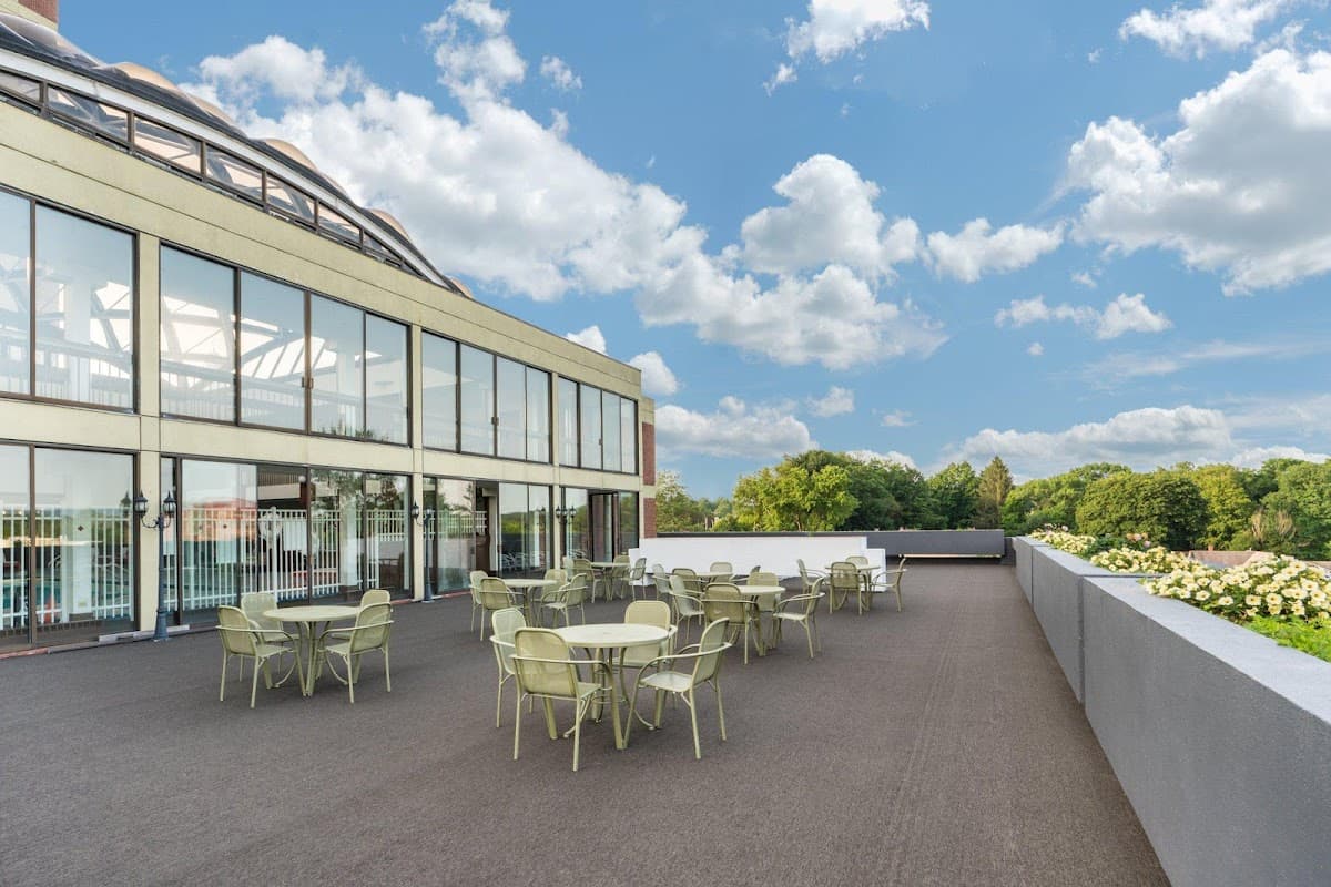 Holiday Inn & Suites Pittsfield-Berkshires by IHG