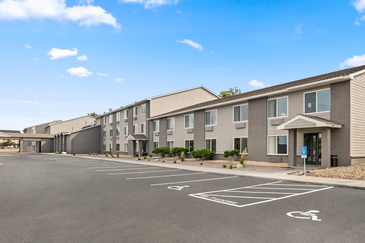 Country Inn & Suites by Radisson, Coon Rapids, MN