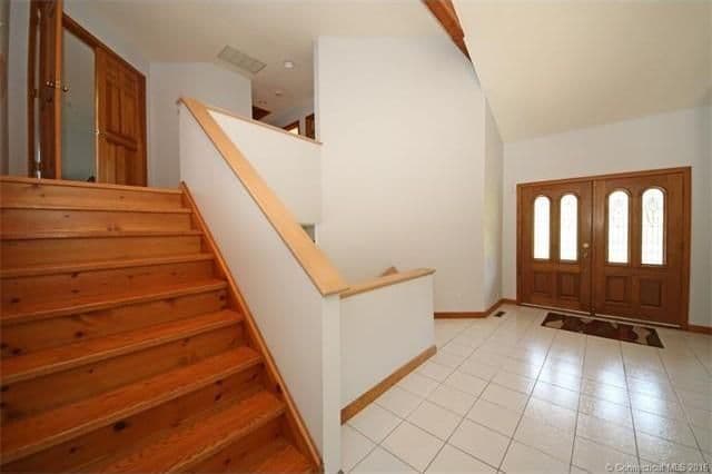 Roxbury Suites