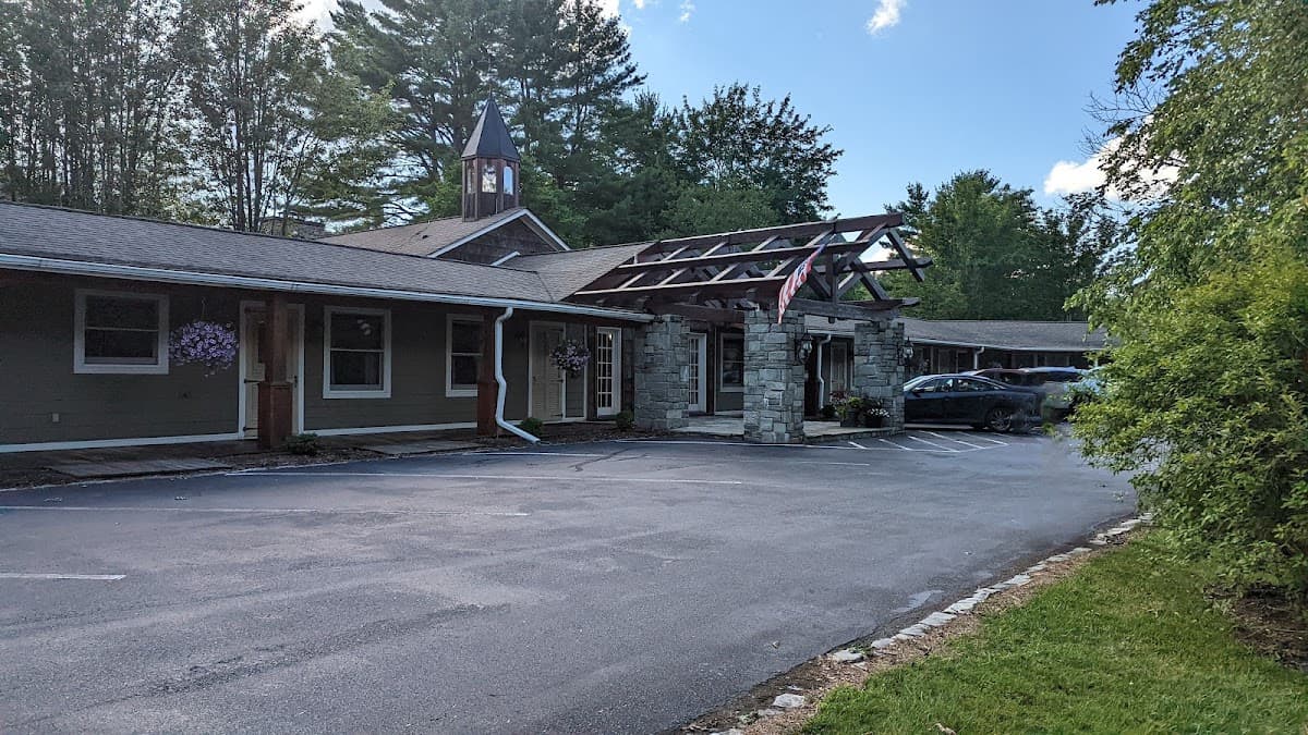 Village Inn of Blowing Rock