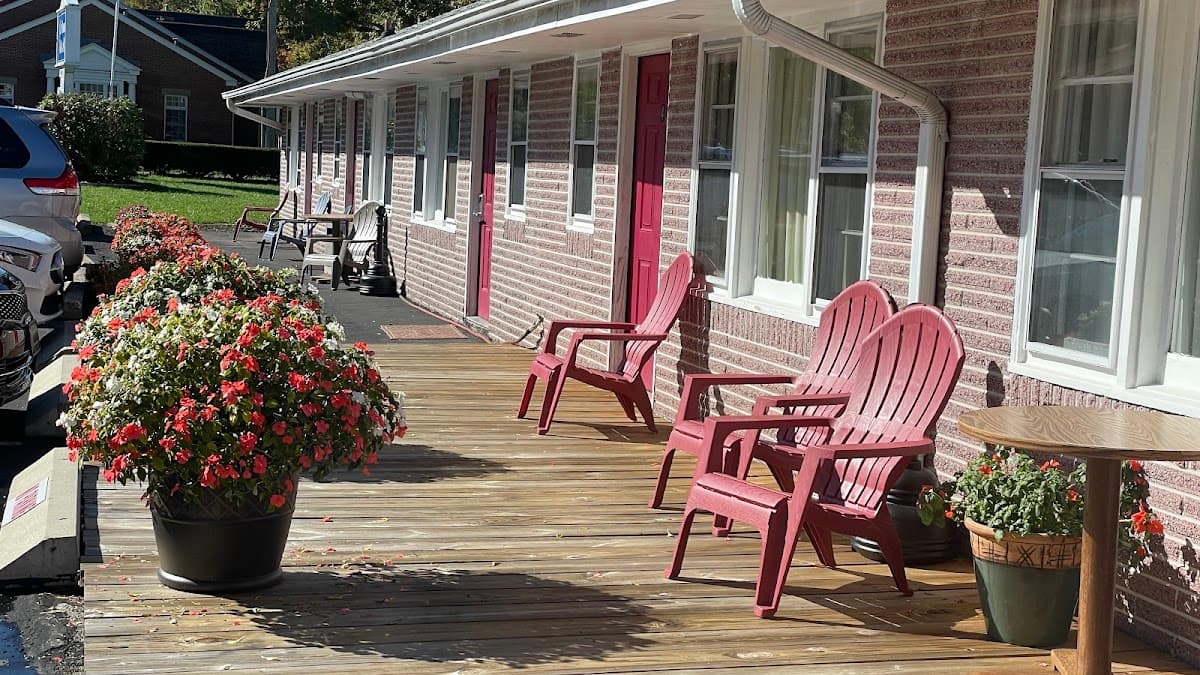 Clinton Motel