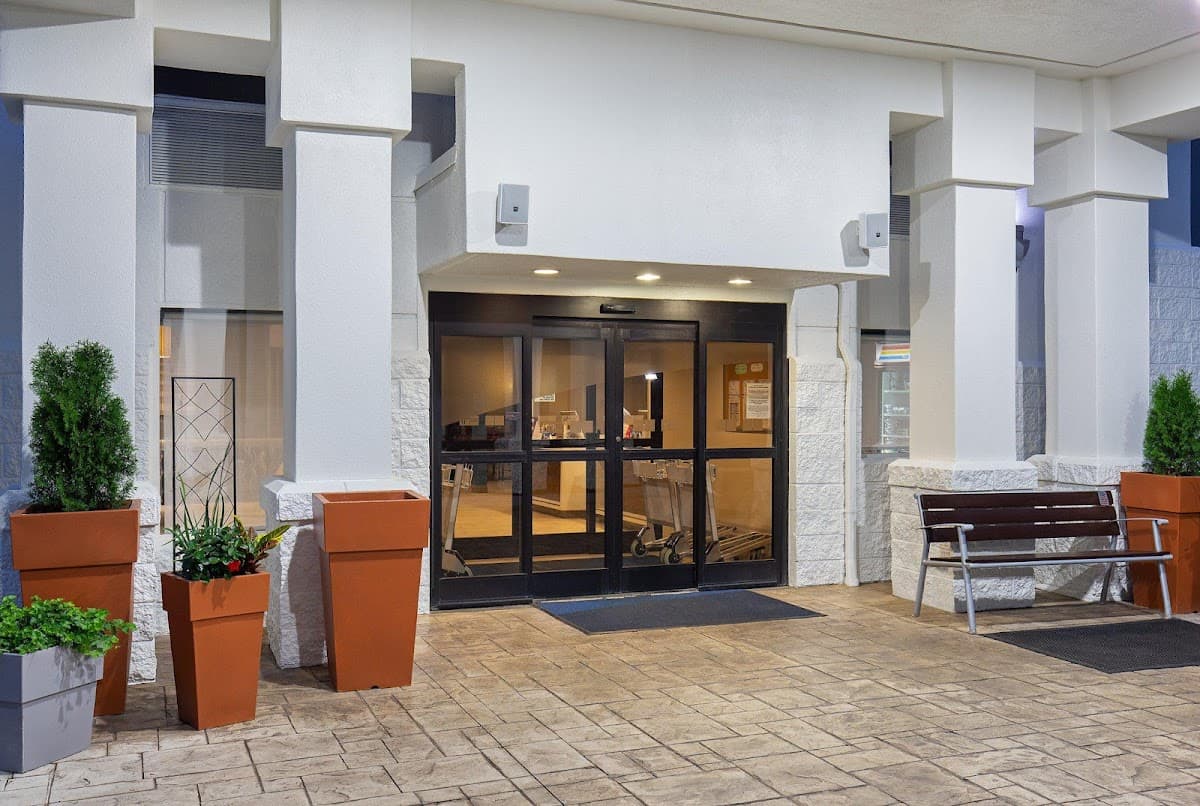 Holiday Inn Express & Suites Kimball by IHG