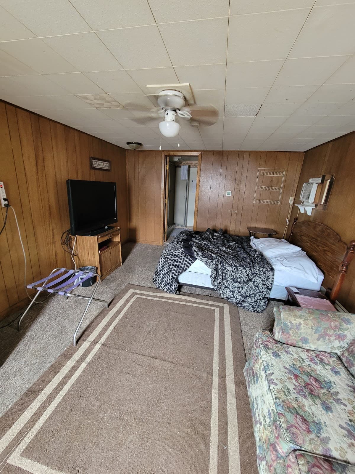 A-Ford-O Motel