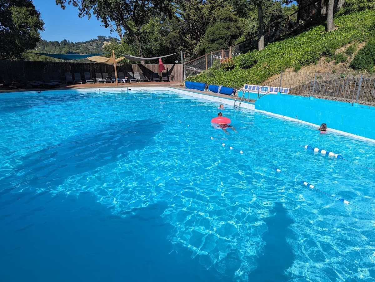 Oak Springs Pool & Clubhouse
