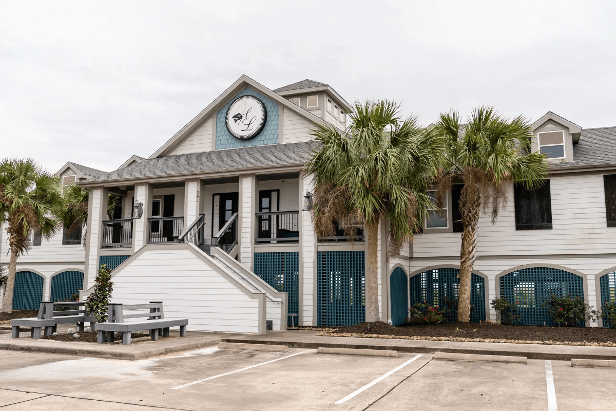 Harborwalk Lodge on the Bay