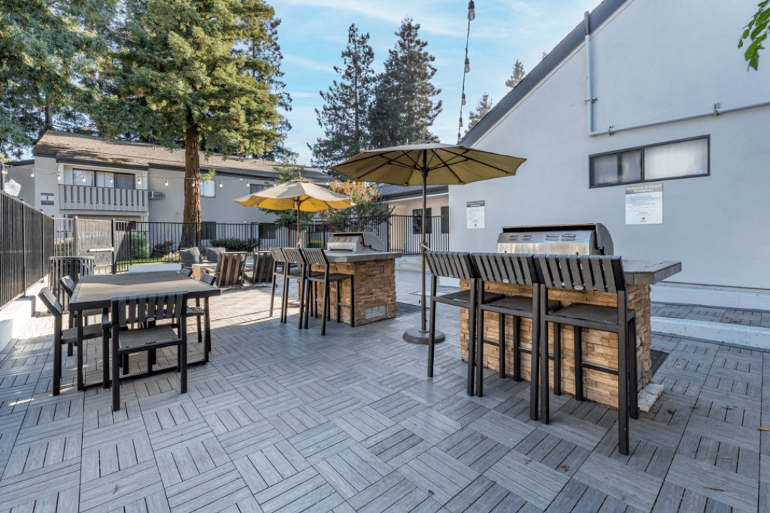 Riley Square Apartments