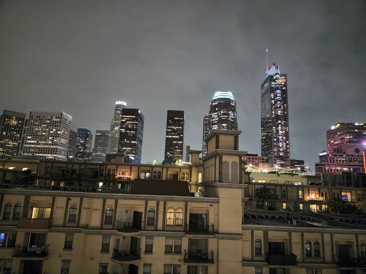 Modern Apartments in Downtown La